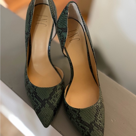 INC - Picture 6 of 6